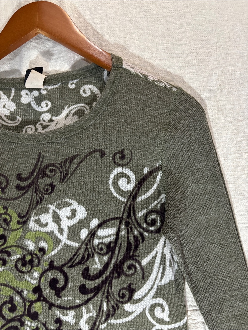 Women's Olive Green Waffle knit Long Sleeve Tunic Top Swirl Print Vintage Y2K - Picture 4 of 13